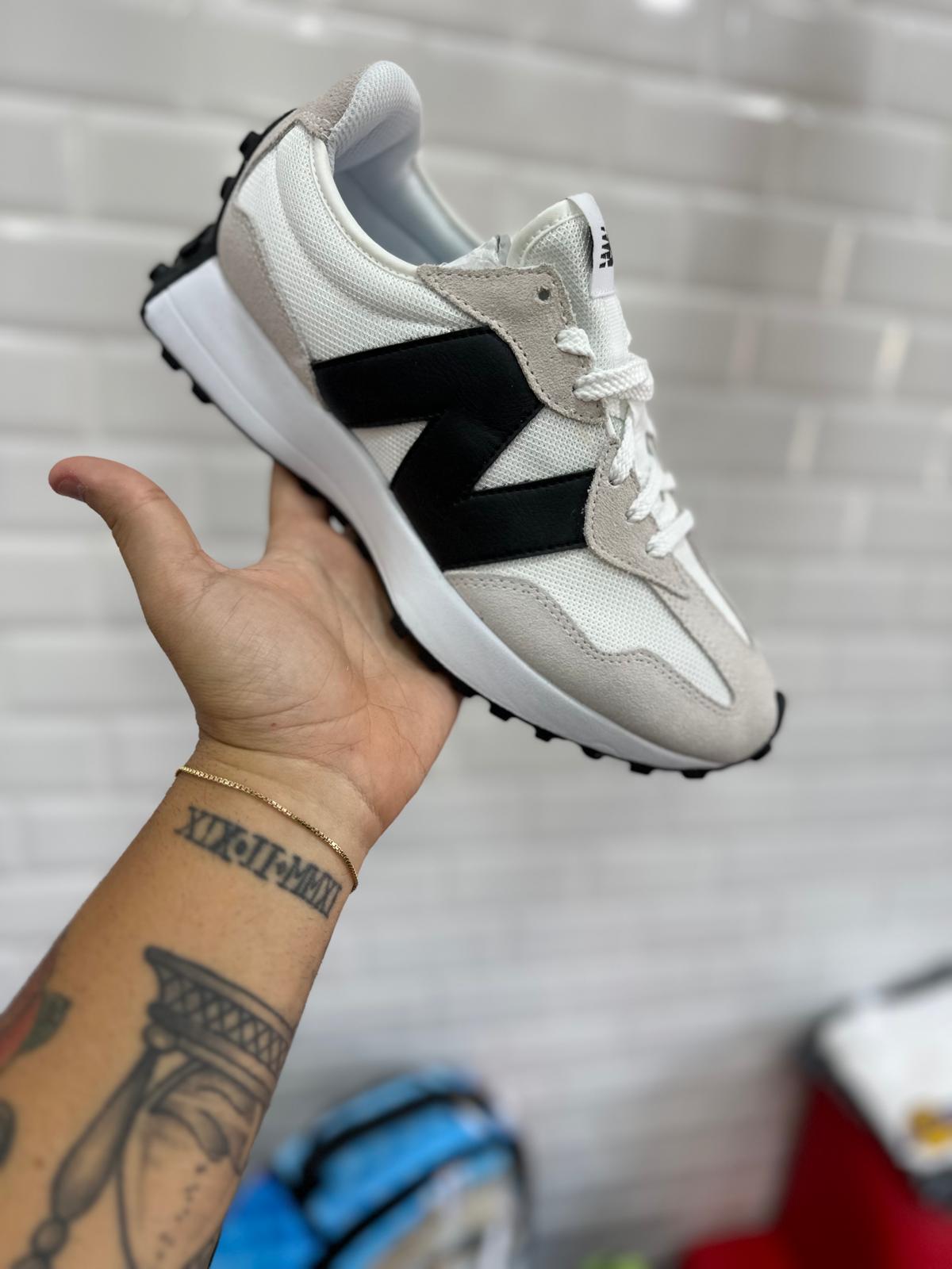 NEW BALANCE 327