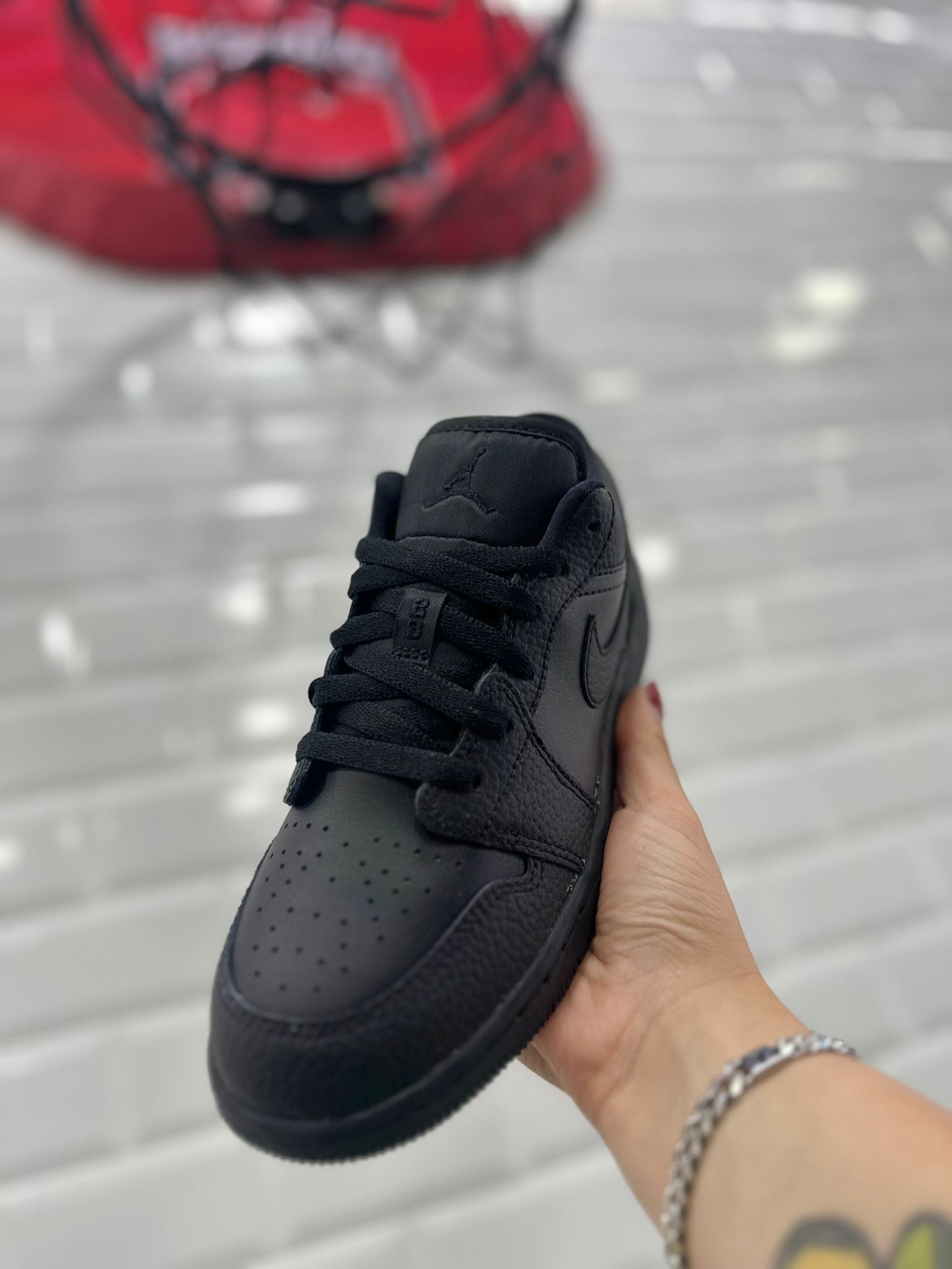 AIR JORDAN 1 LOW