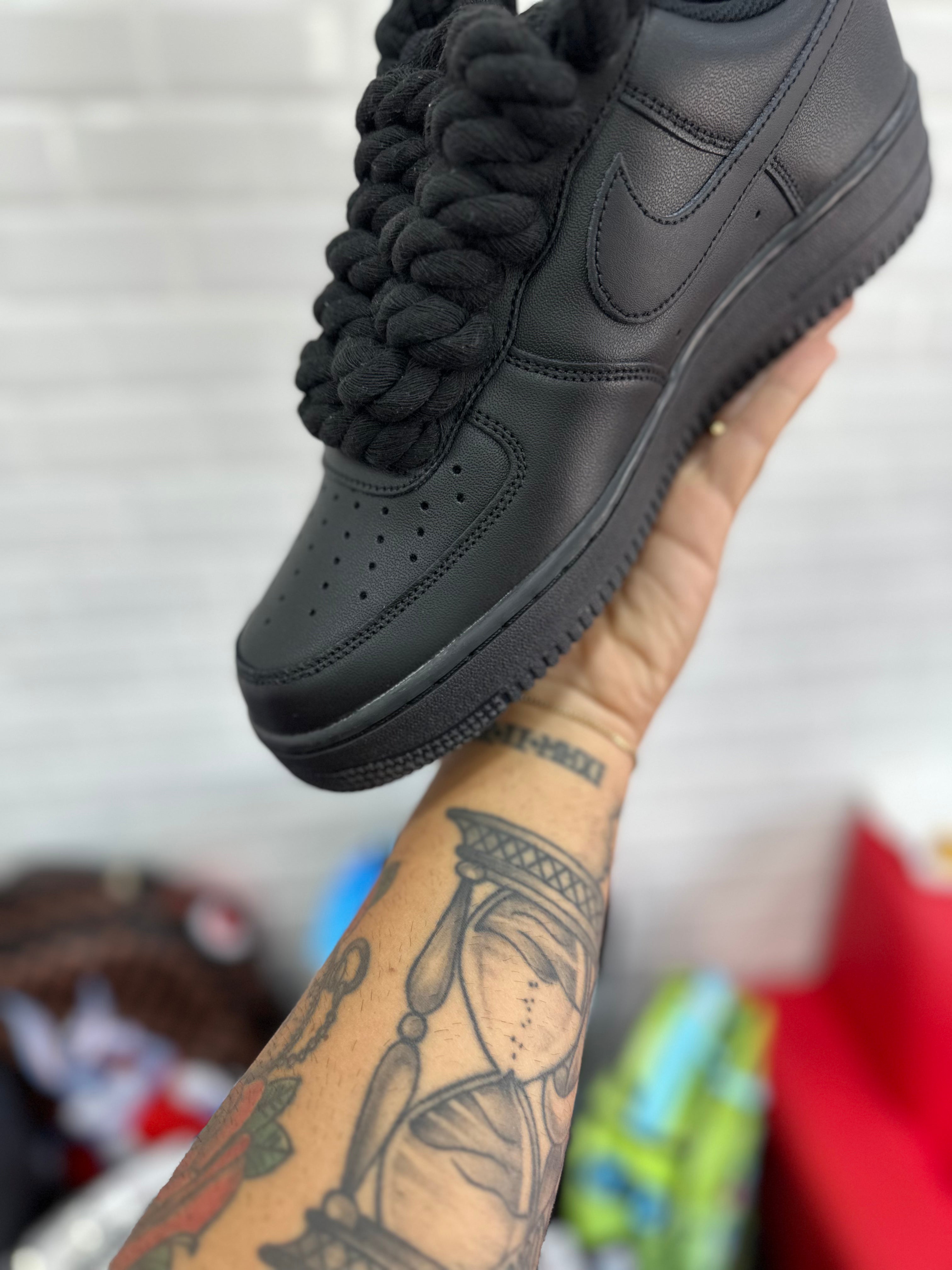 AIR FORCE 1 CUSTOM BLACK