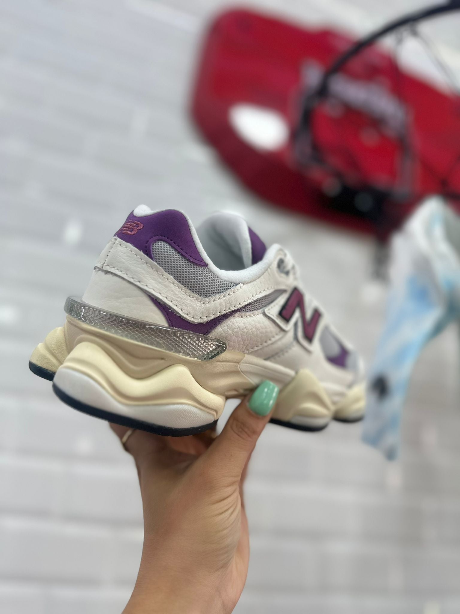 NEW BALANCE 9060