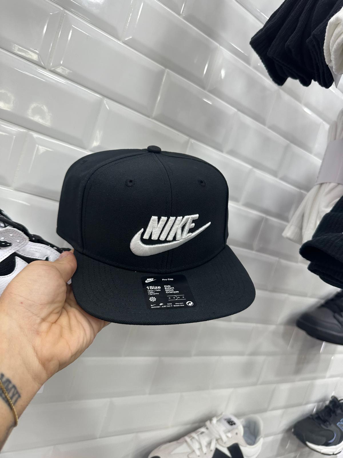 CAPPELLI NIKE